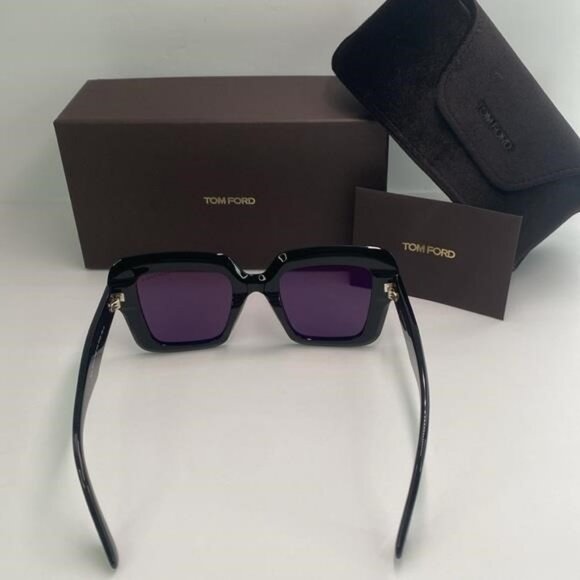 New Authentic Tom Ford Women\'s Black Esme Smoke Square Sunglasses Ft1157 01a 50